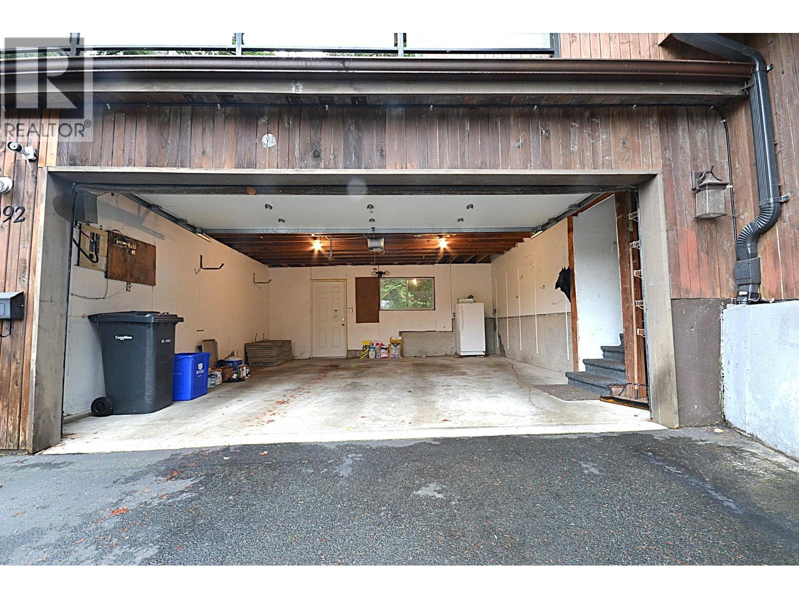 1092 Corona Crescent, Coquitlam, British Columbia  V3J 7J3 - Photo 22 - R3070992