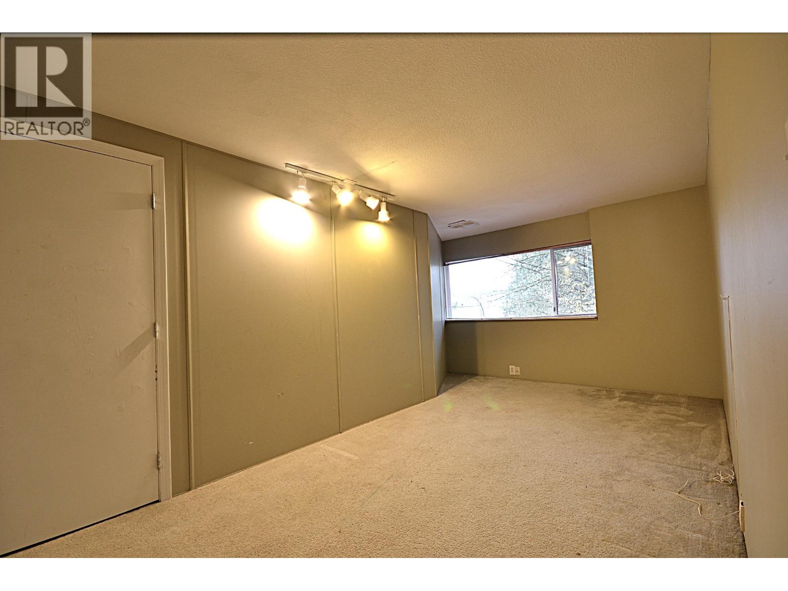 1092 Corona Crescent, Coquitlam, British Columbia  V3J 7J3 - Photo 17 - R3070992