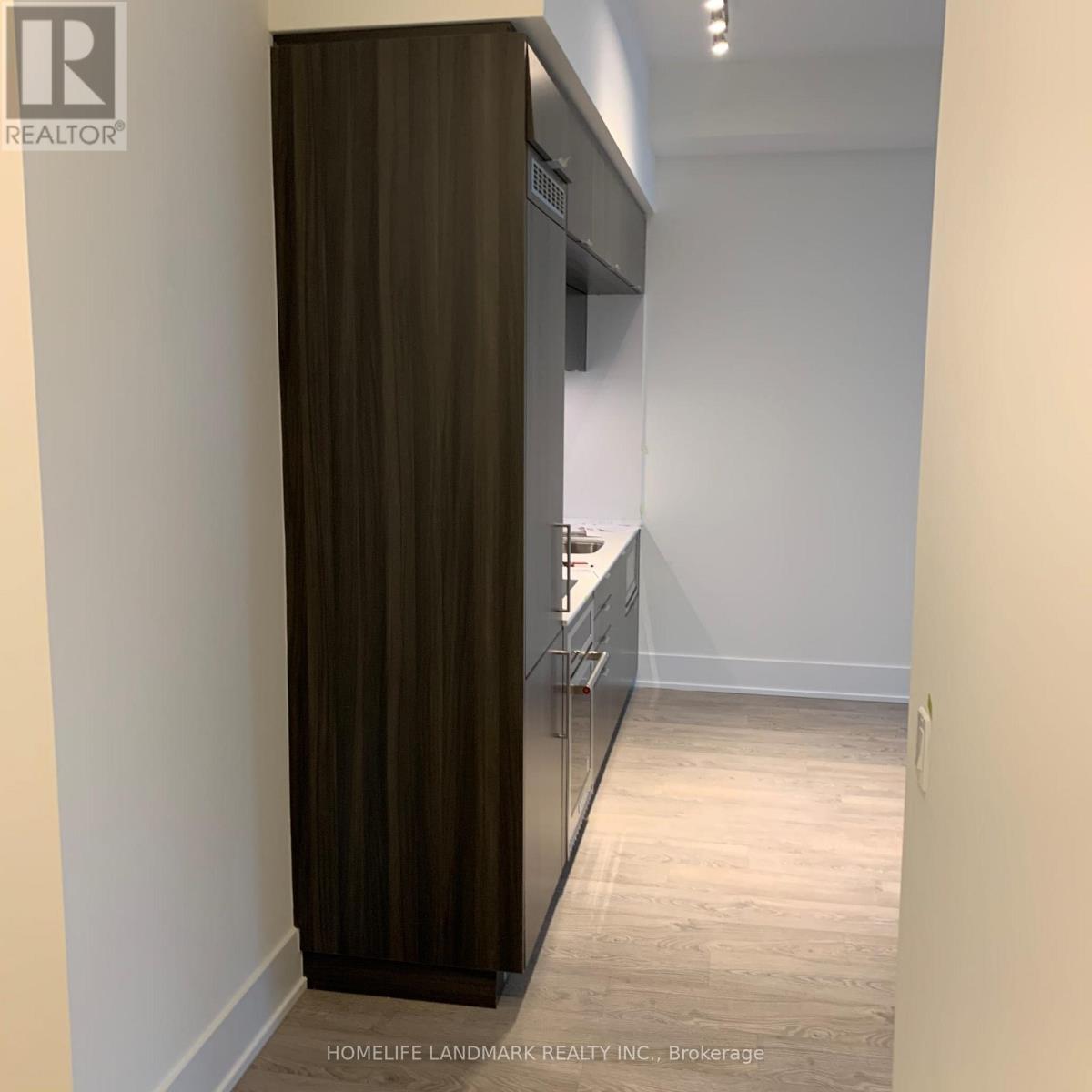 Ph01 - 80 Vanauley Street, Toronto, Ontario  M5T 0T9 - Photo 8 - C12588706