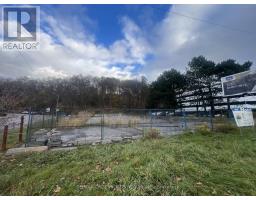 4155 YONGE STREET, Toronto, Ontario