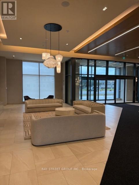 417 - 8960 JANE STREET, Vaughan, Ontario