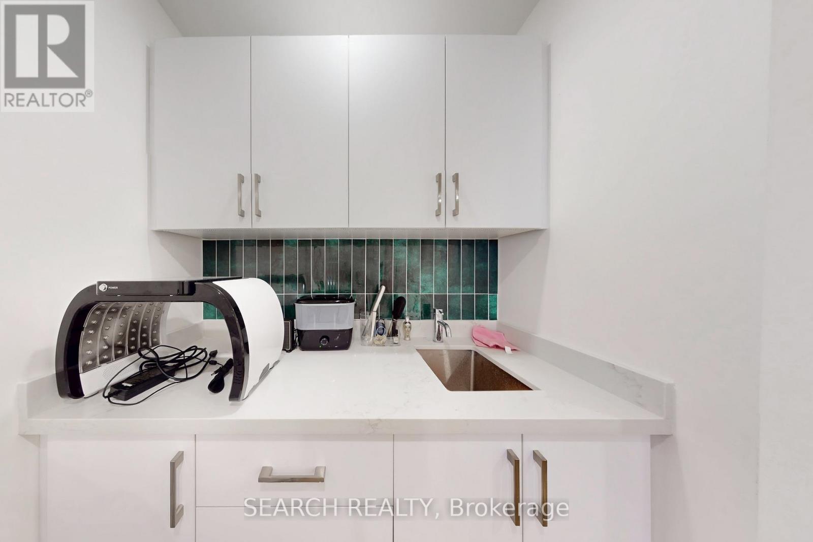 42 Village Centre, Mississauga, Ontario L4Z 1V9 - Photo 42 - W12588440