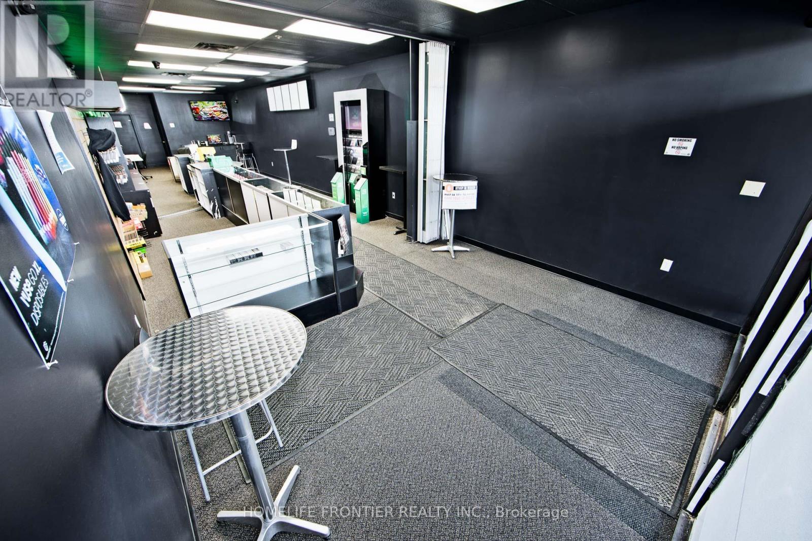 A9 - 210 Glendale Avenue, St. Catharines, Ontario  L2T 3Y6 - Photo 10 - X12398009