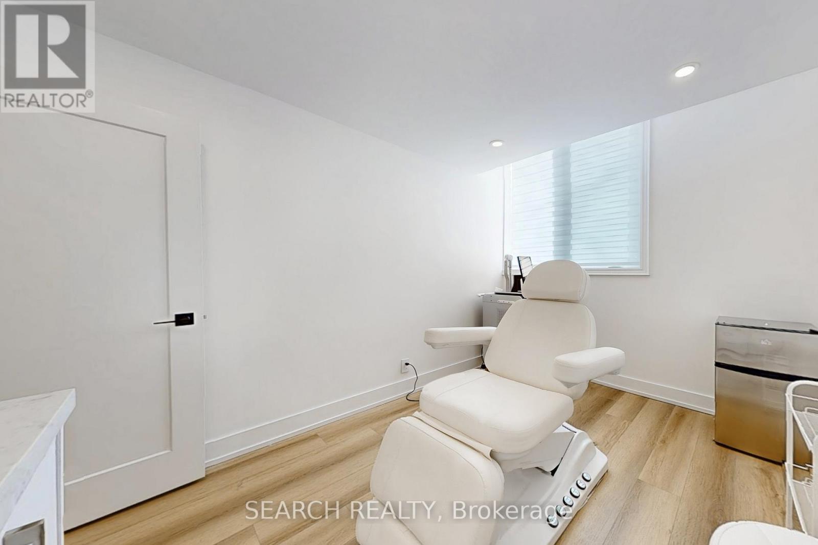 42 Village Centre, Mississauga, Ontario L4Z 1V9 - Photo 26 - W12588440