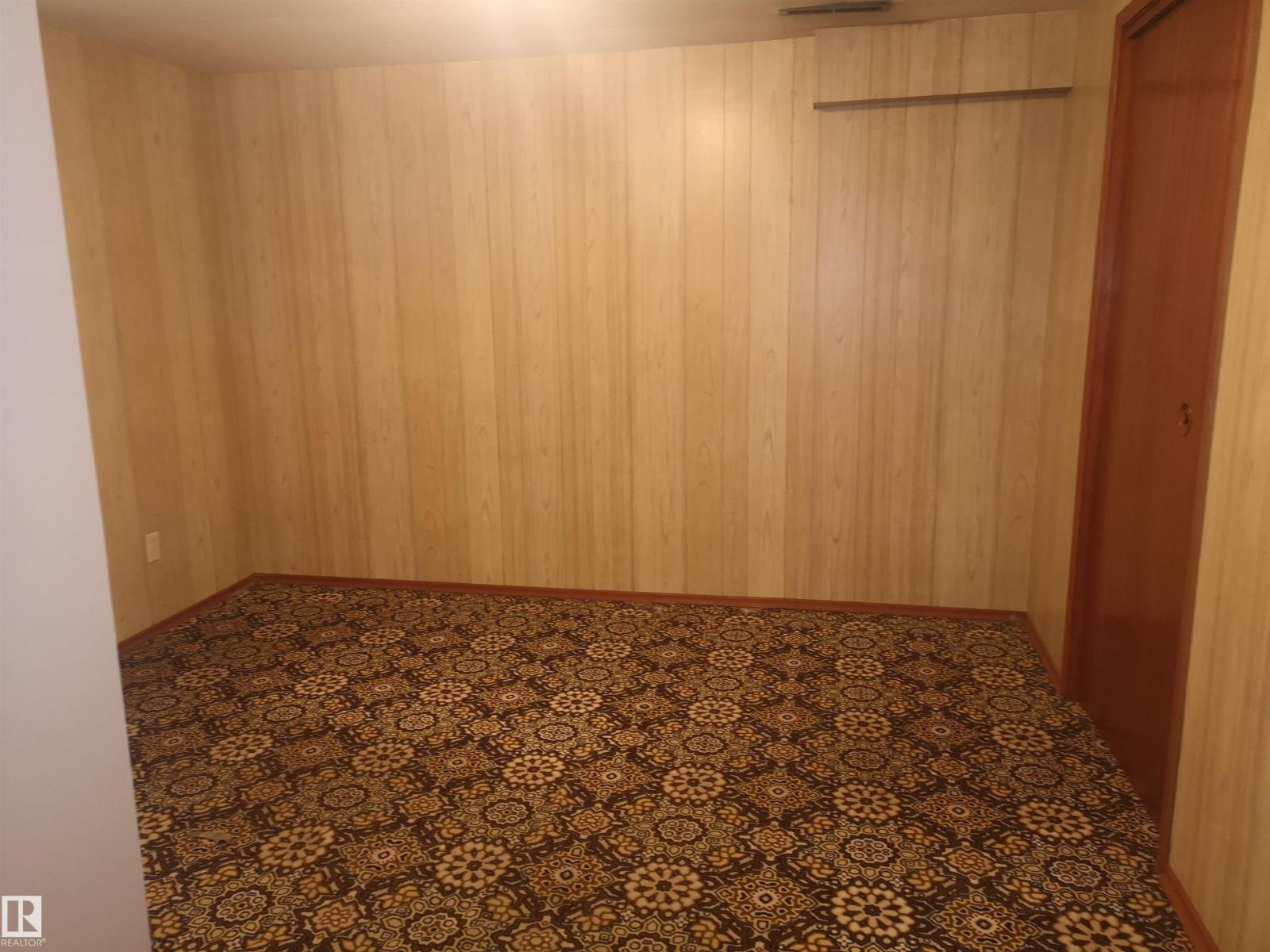 9636 63 Av Nw, Edmonton, Alberta  T6E 0G5 - Photo 17 - E4462924