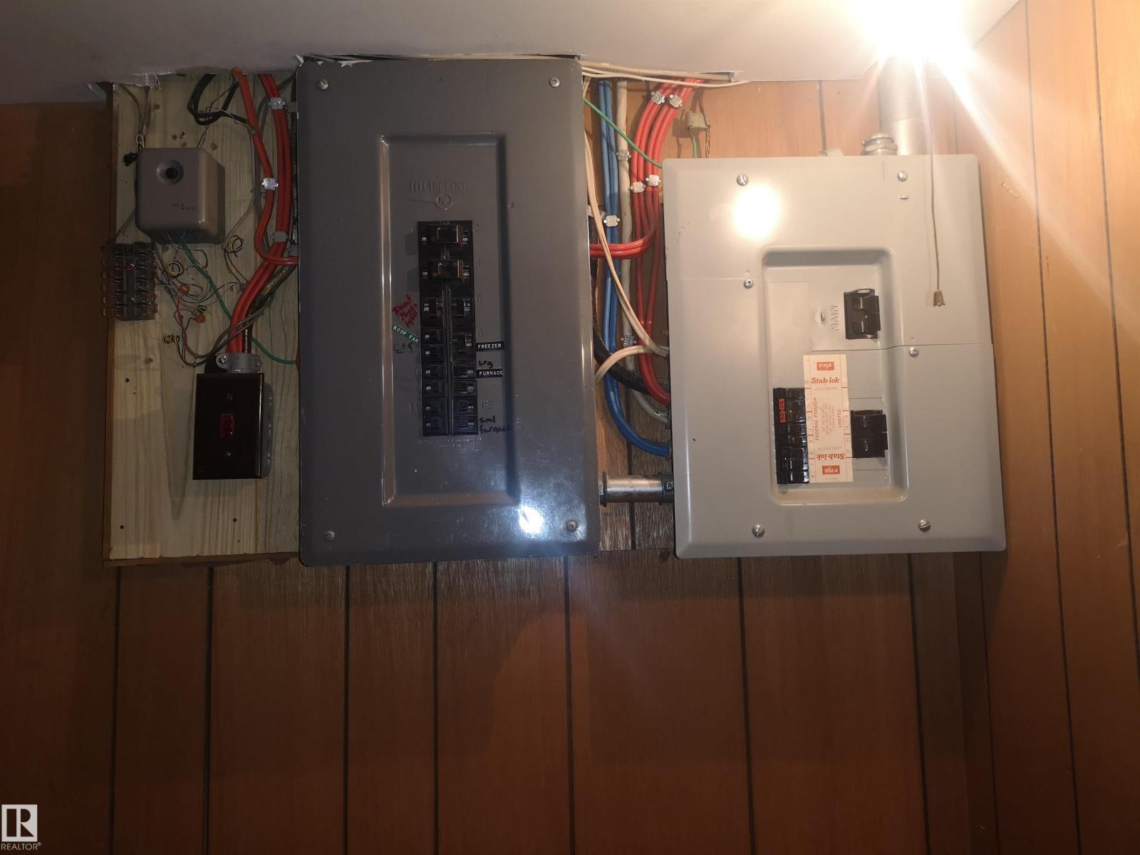 9636 63 Av Nw, Edmonton, Alberta  T6E 0G5 - Photo 28 - E4462924