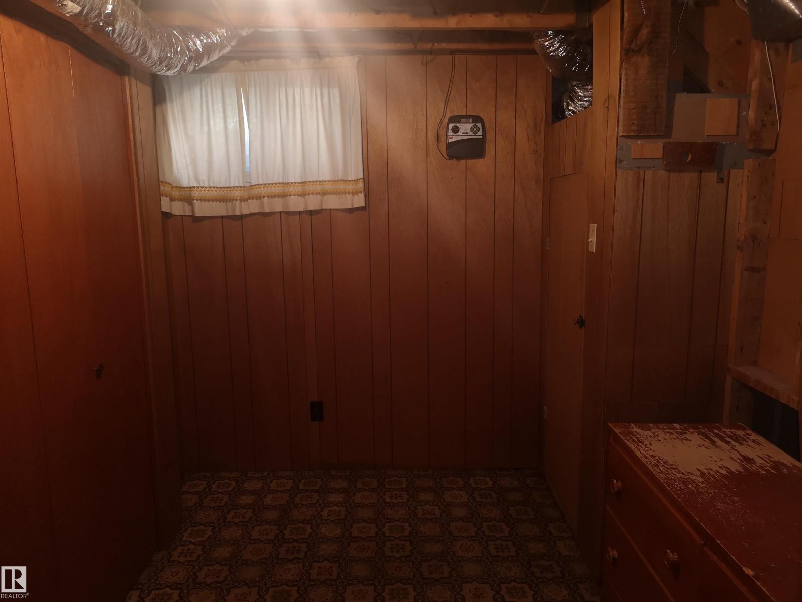 9636 63 Av Nw, Edmonton, Alberta  T6E 0G5 - Photo 29 - E4462924