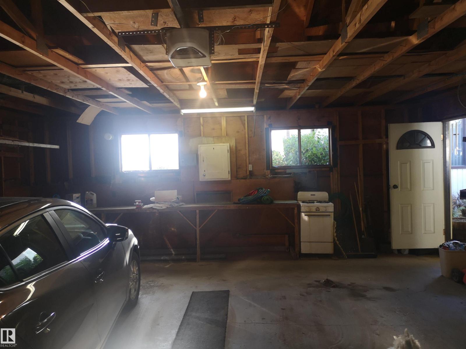 9636 63 Av Nw, Edmonton, Alberta  T6E 0G5 - Photo 49 - E4462924