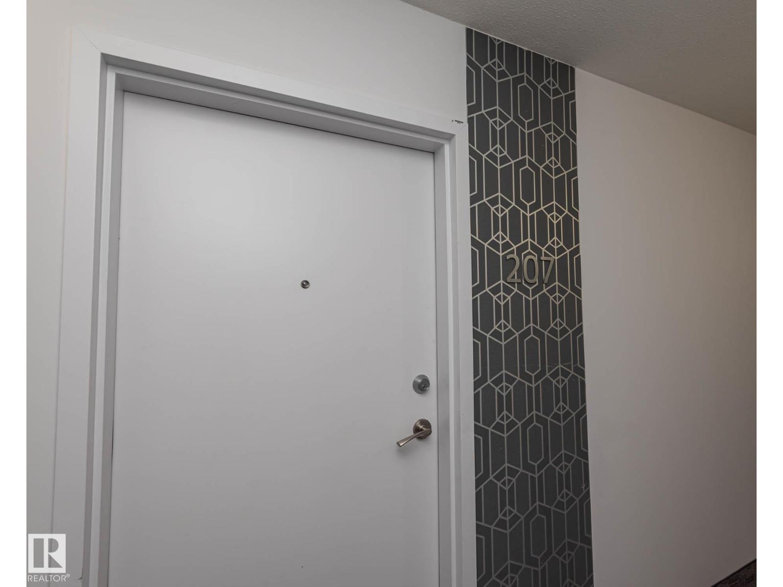 #207 8510 90 St Nw, Edmonton, Alberta T6C 3L5 - Photo 4 - E4467102