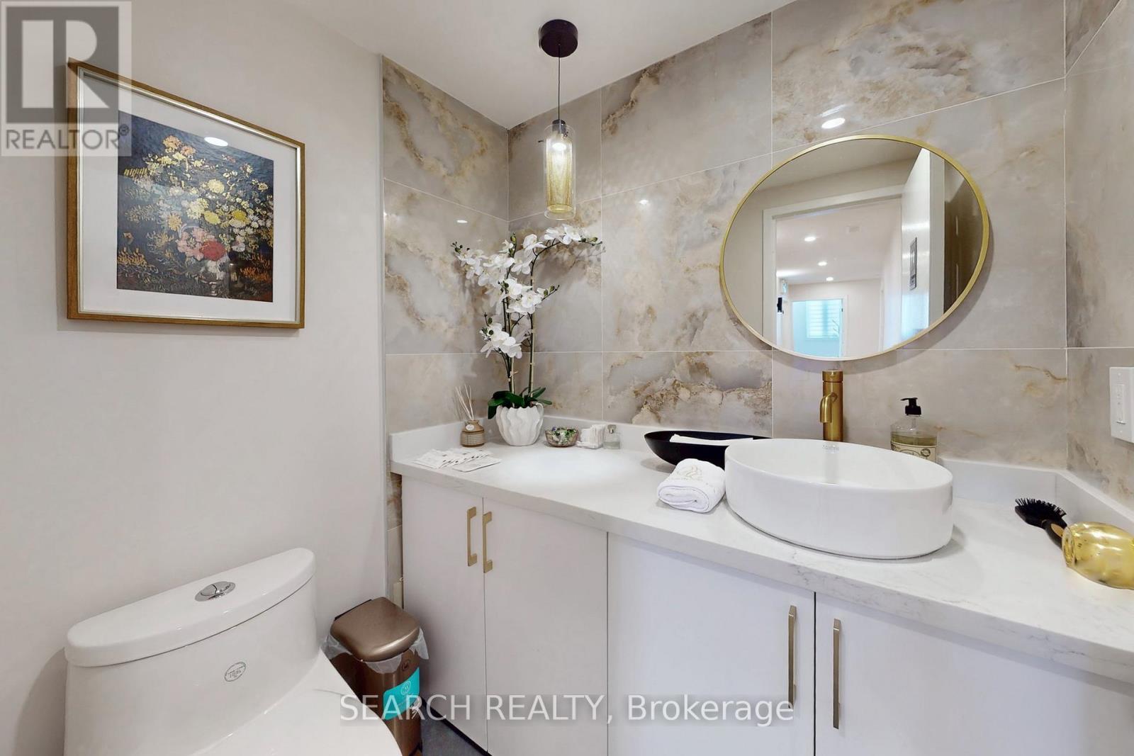 42 Village Centre, Mississauga, Ontario L4Z 1V9 - Photo 17 - W12588440