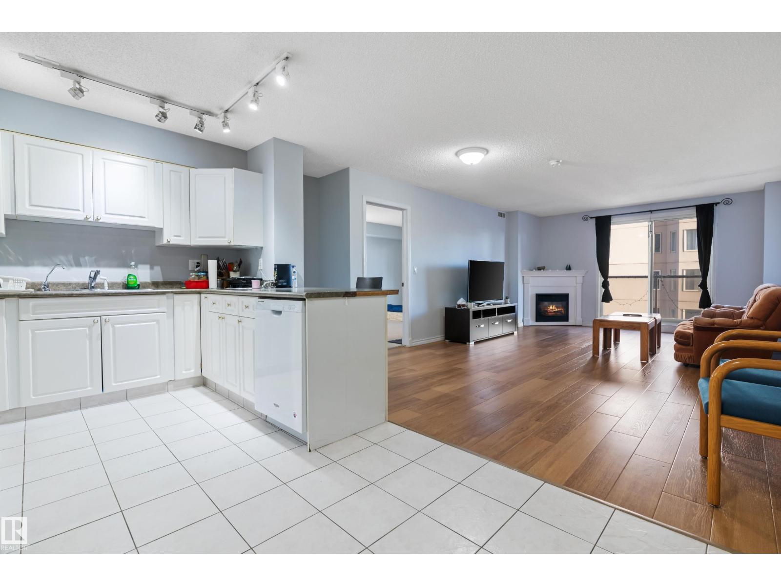 #1102 10909 103 Av Nw, Edmonton, Alberta  T5K 2W7 - Photo 10 - E4465564