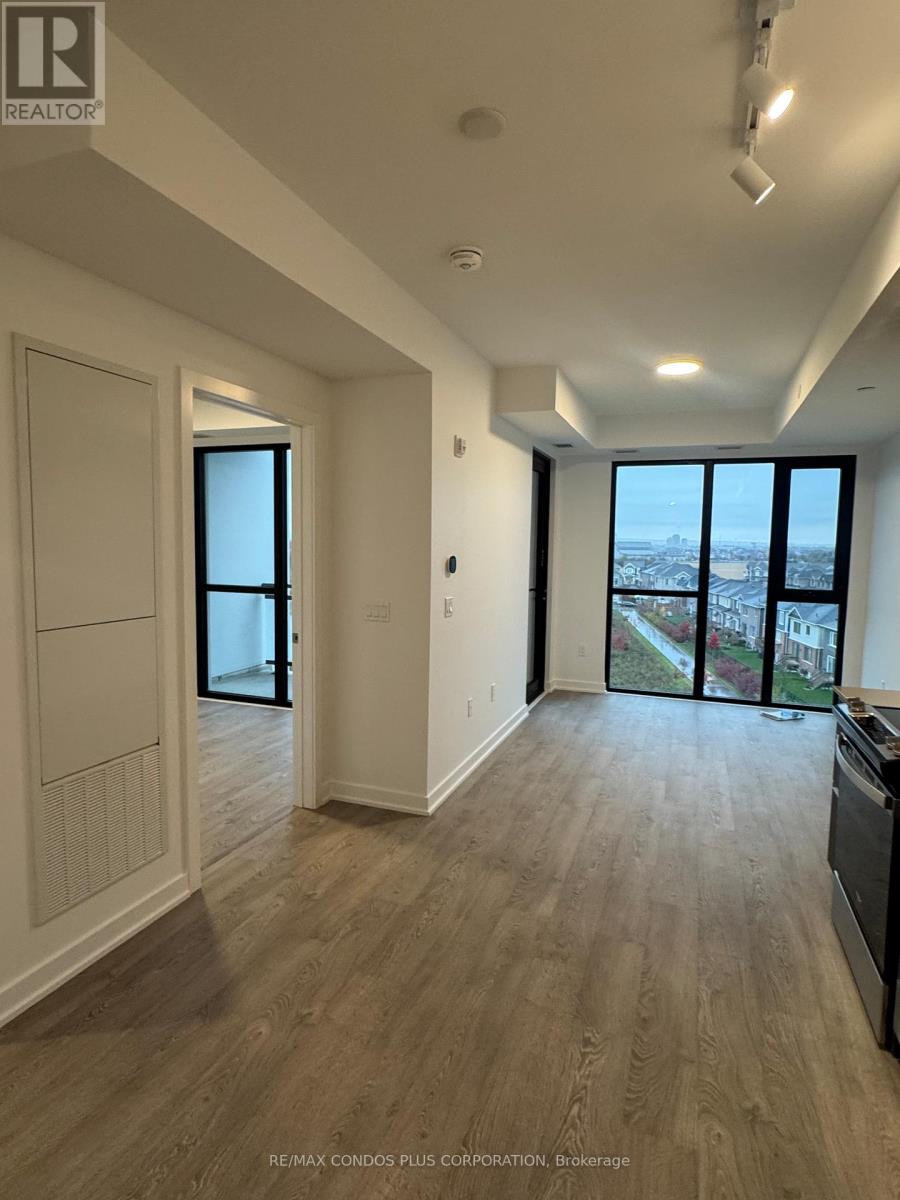 515 - 720 Whitlock Avenue, Milton, Ontario  L9E 2B5 - Photo 3 - W12588736