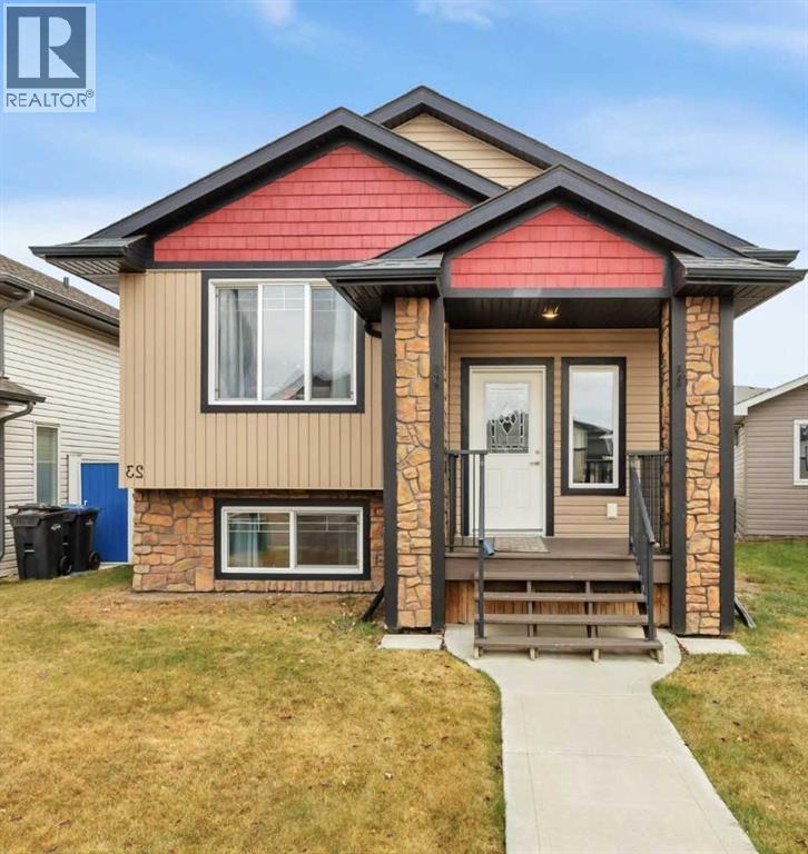 23 Hampton Crescent, Sylvan Lake, Alberta  T4S 0N2 - Photo 1 - A2268257
