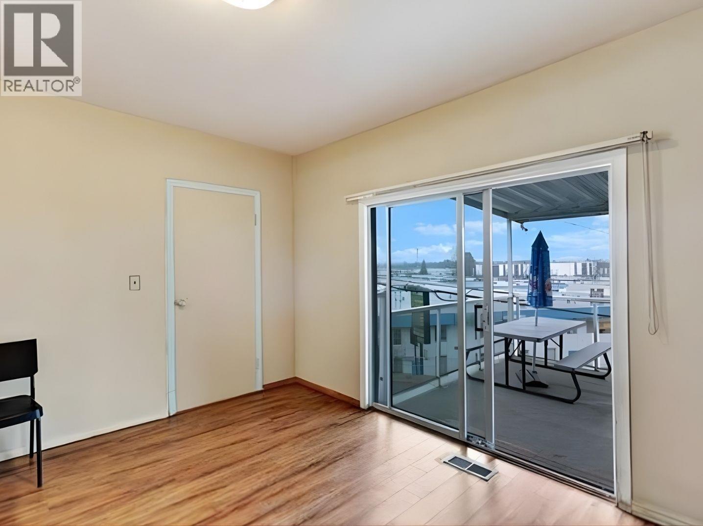 1985 Pitt River Road, Port Coquitlam, British Columbia  V3C 1R2 - Photo 7 - C8073005