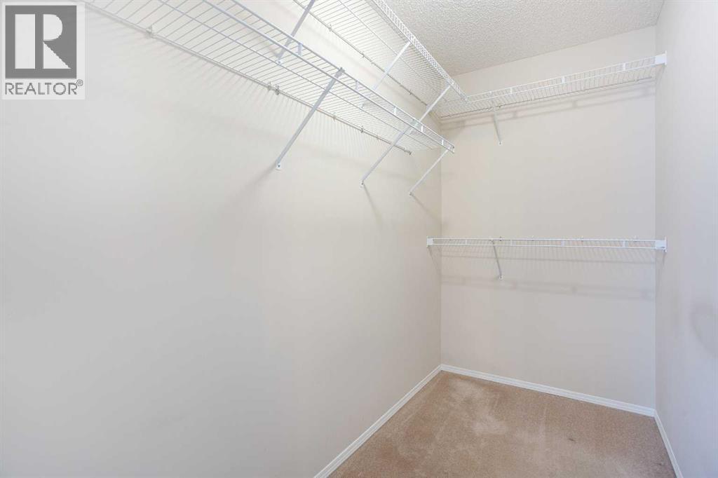 29 Spring Crescent Sw, Calgary, Alberta  T3H 3V1 - Photo 24 - A2267356