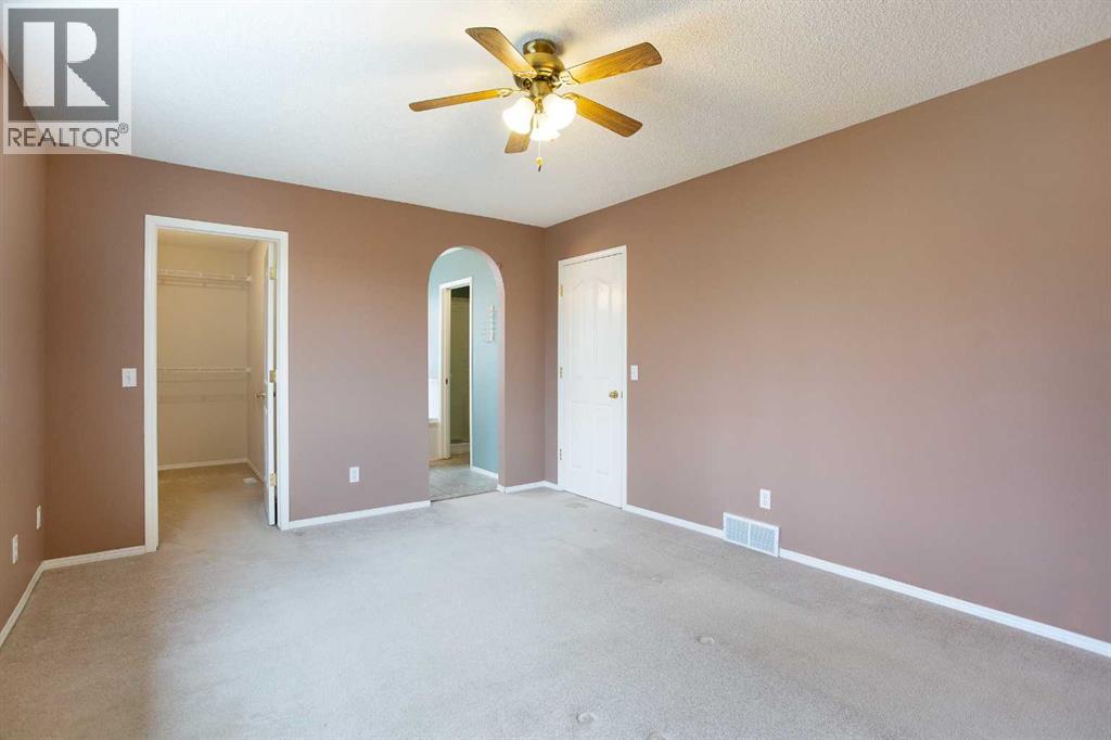 29 Spring Crescent Sw, Calgary, Alberta  T3H 3V1 - Photo 23 - A2267356