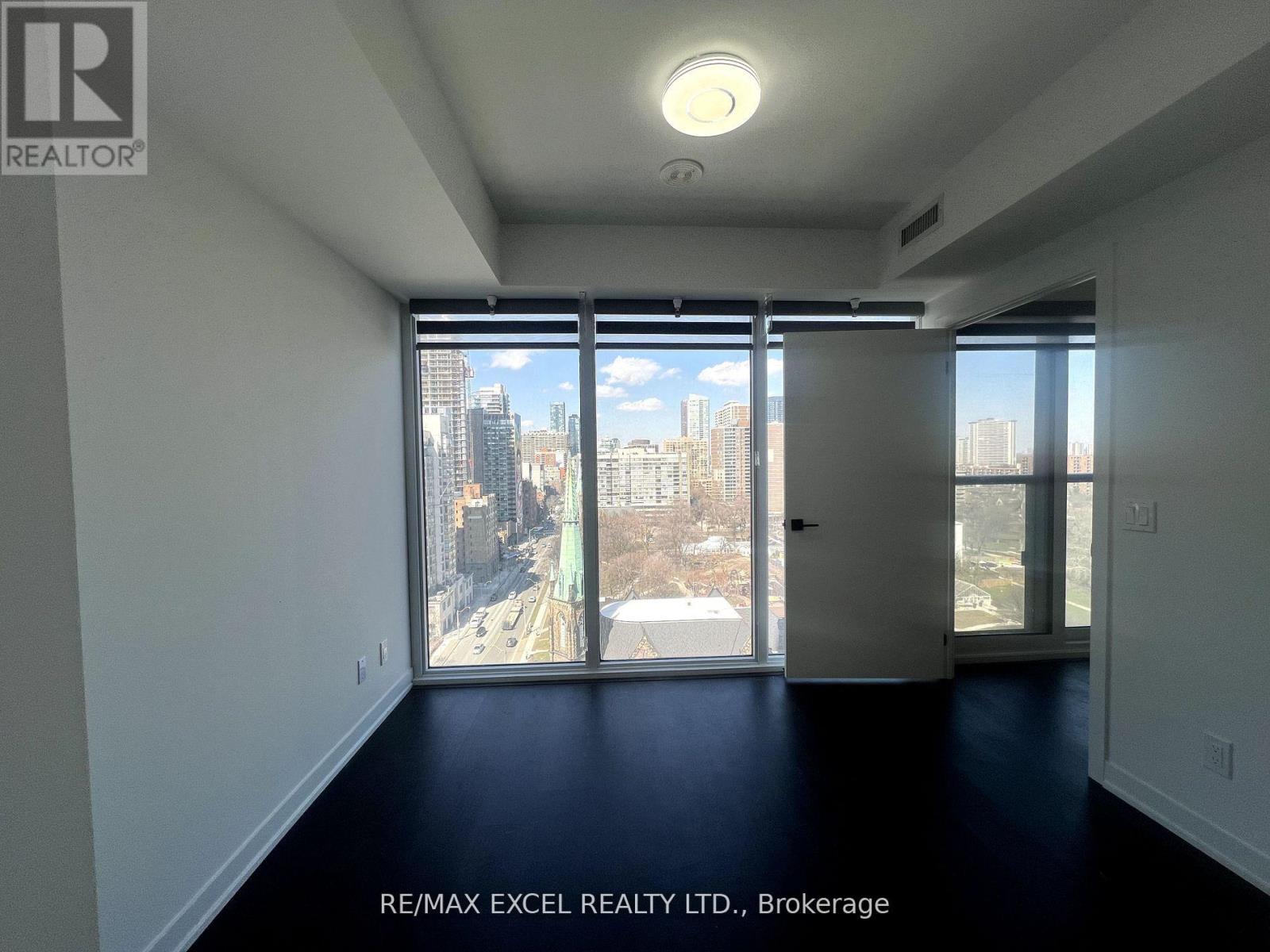 1708 - 319 Jarvis Street, Toronto, Ontario  M5B 0C8 - Photo 2 - C12588766