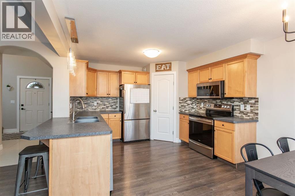 5 Pine Crescent, Blackfalds, Alberta  T4M 0E3 - Photo 9 - A2273274