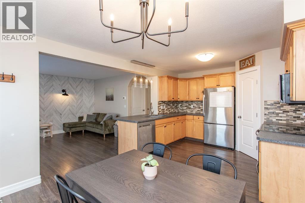 5 Pine Crescent, Blackfalds, Alberta  T4M 0E3 - Photo 11 - A2273274