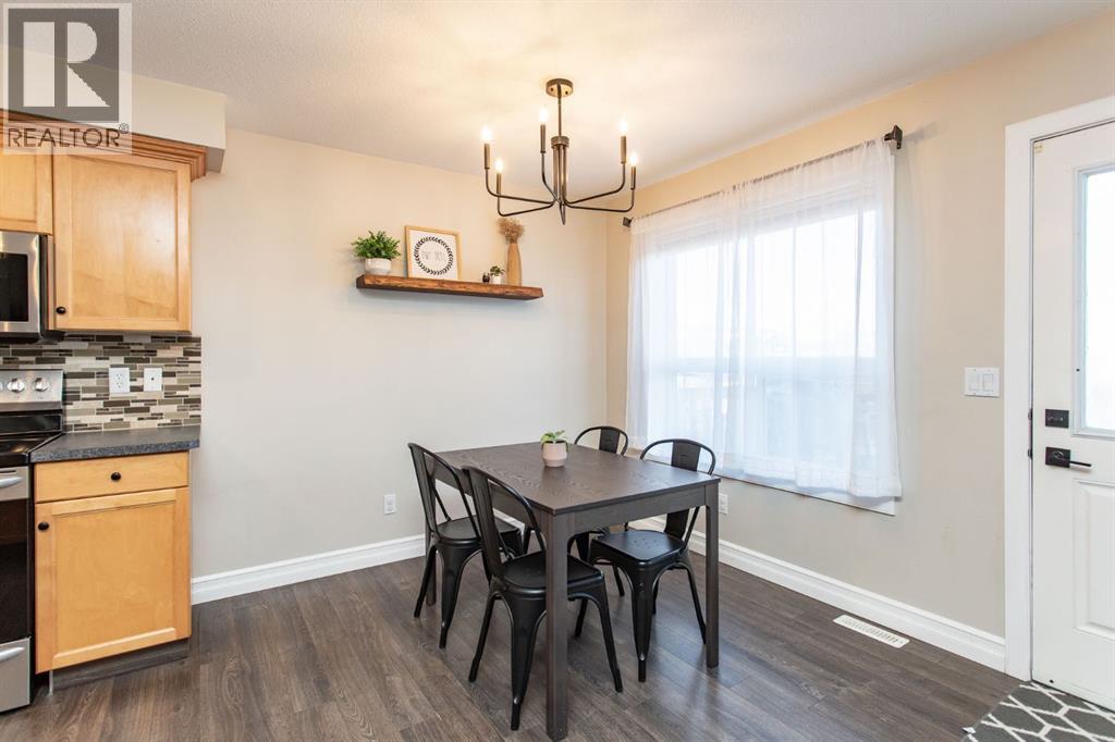 5 Pine Crescent, Blackfalds, Alberta  T4M 0E3 - Photo 12 - A2273274
