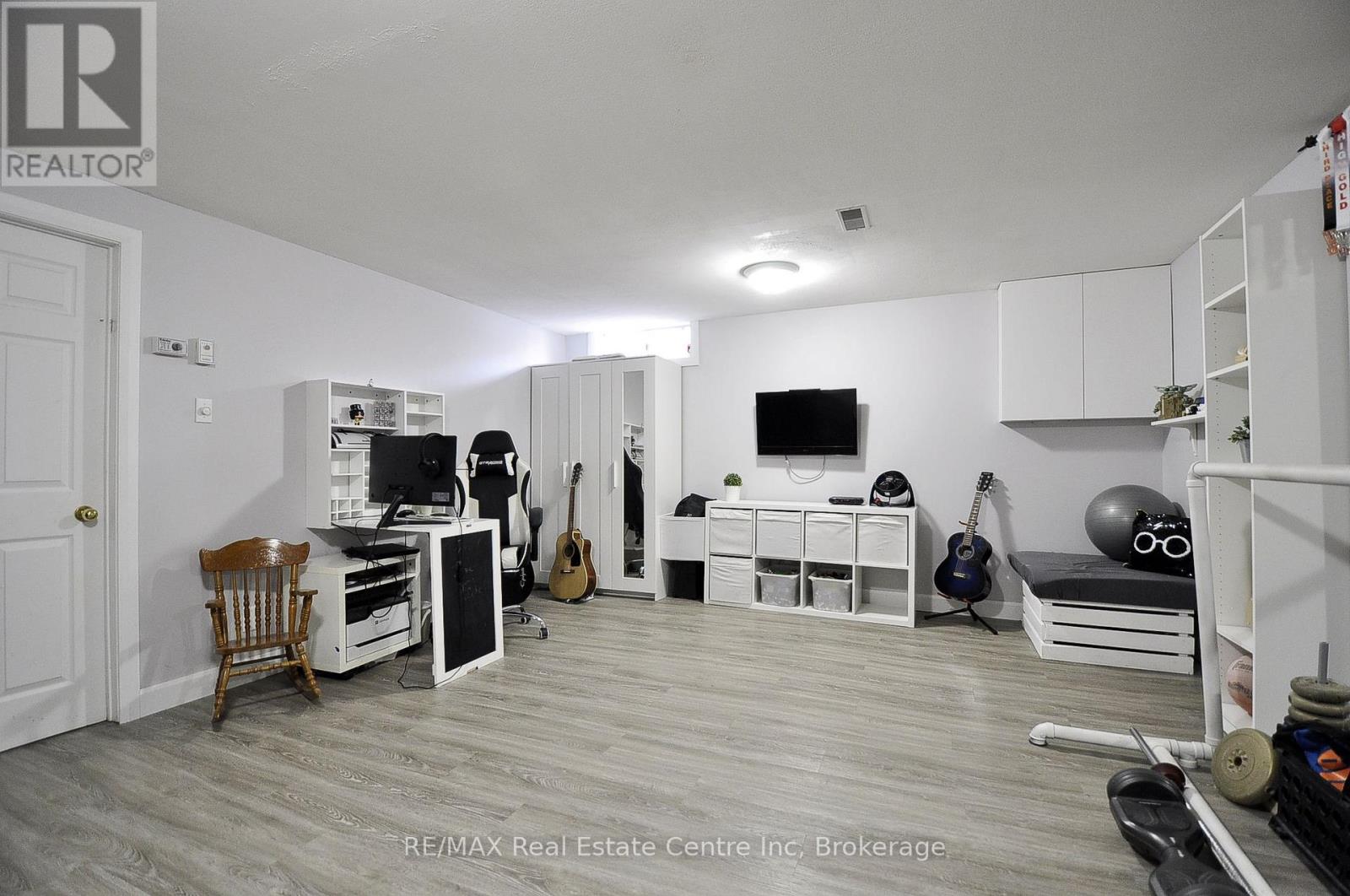 427 Bankside Crescent, Kitchener, Ontario  N2N 3E5 - Photo 26 - X12563538