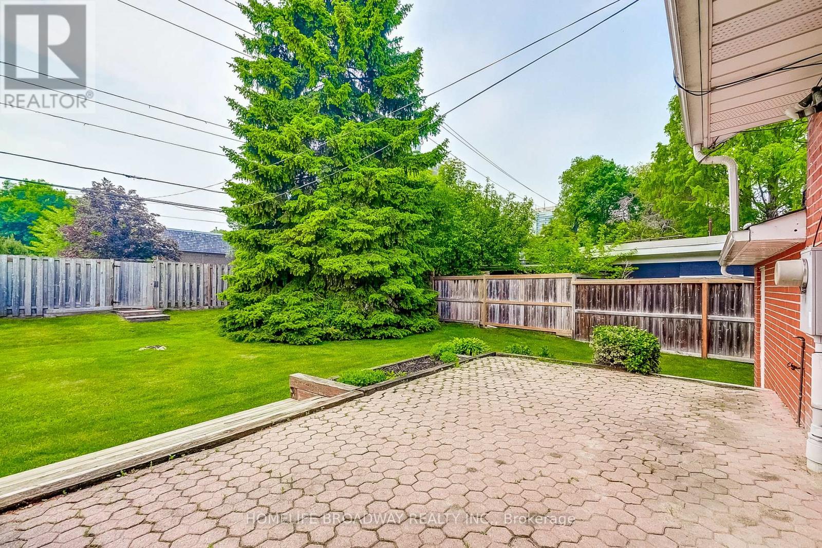 45 Hurlingham Crescent, Toronto, Ontario  M3B 2P9 - Photo 31 - C12204990