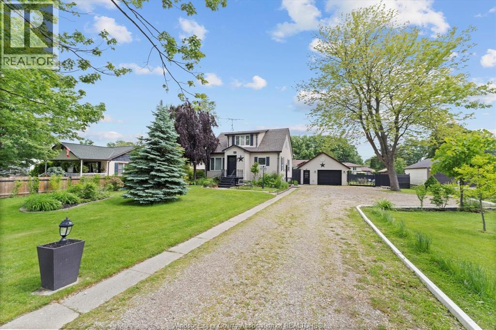 297 Talbot South, Essex, Ontario  N8M 1C2 - Photo 3 - 25026510