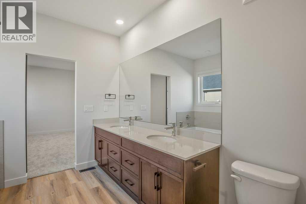 151 Cedar Square, Blackfalds, Alberta  T4M 0A2 - Photo 18 - A2264257