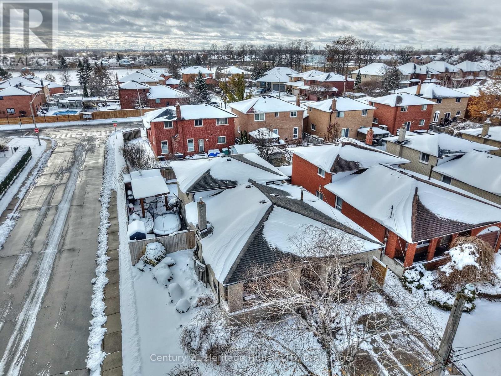 70 Taymall Street, Hamilton, Ontario  L8W 2A1 - Photo 37 - X12588796