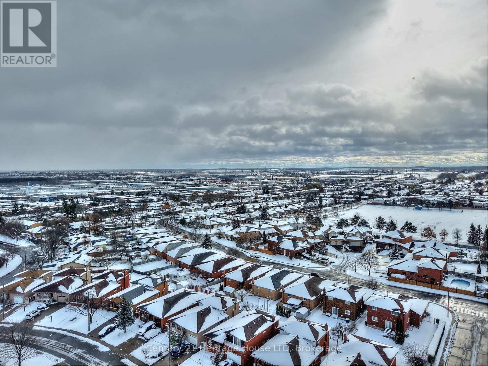 70 Taymall Street, Hamilton (Templemead), Ontario  L8W 2A1 - Photo 42 - X12588796