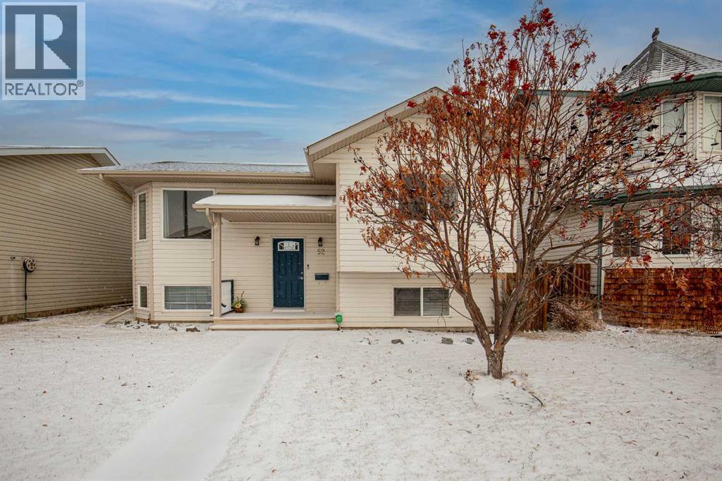 52 Harper Drive, Sylvan Lake, Alberta  T4S 1X7 - Photo 1 - A2258603