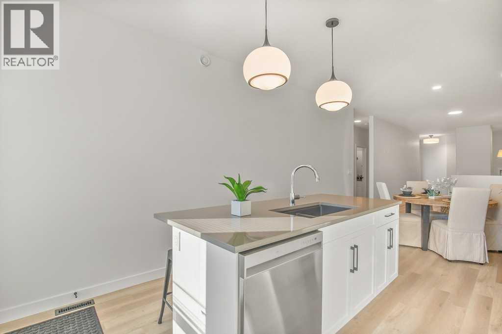 114 Gray Close, Sylvan Lake, Alberta  T4S 0W4 - Photo 9 - A2264317