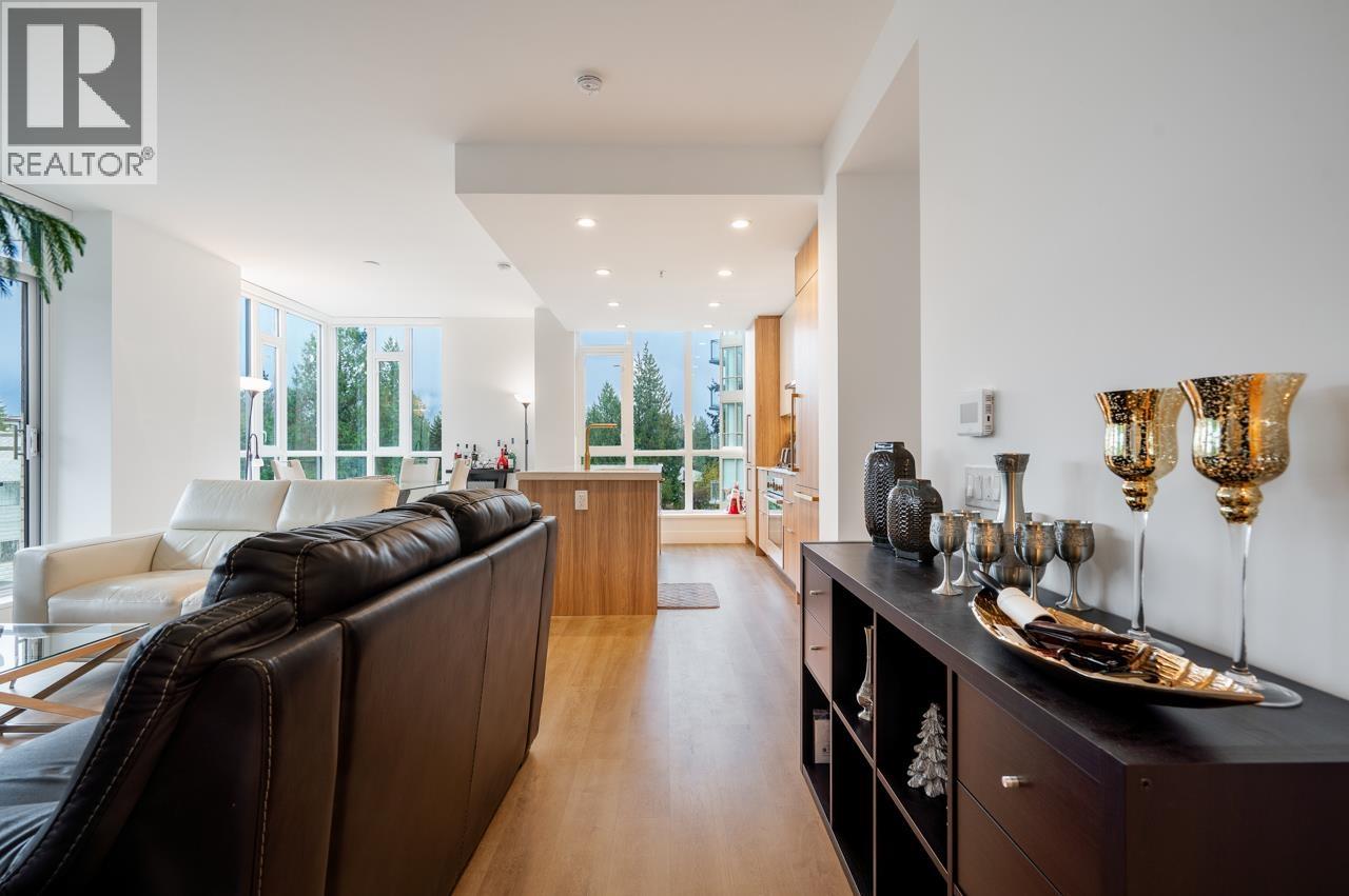 303 2375 Emery Court, North Vancouver, British Columbia  V7J 0E8 - Photo 10 - R3070804