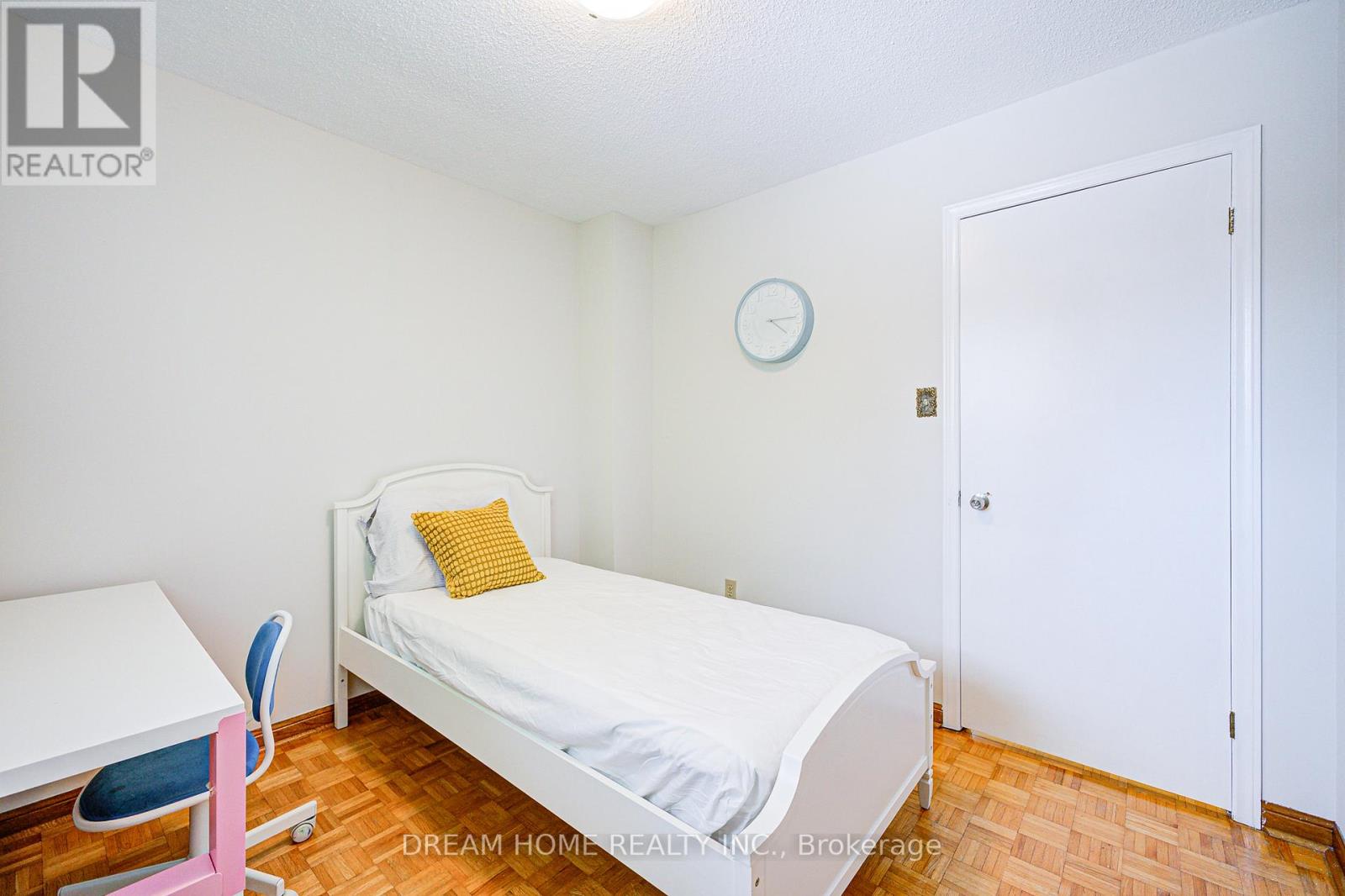 98 Weldrick Road W, Richmond Hill, Ontario  L4C 3T8 - Photo 20 - N12588788