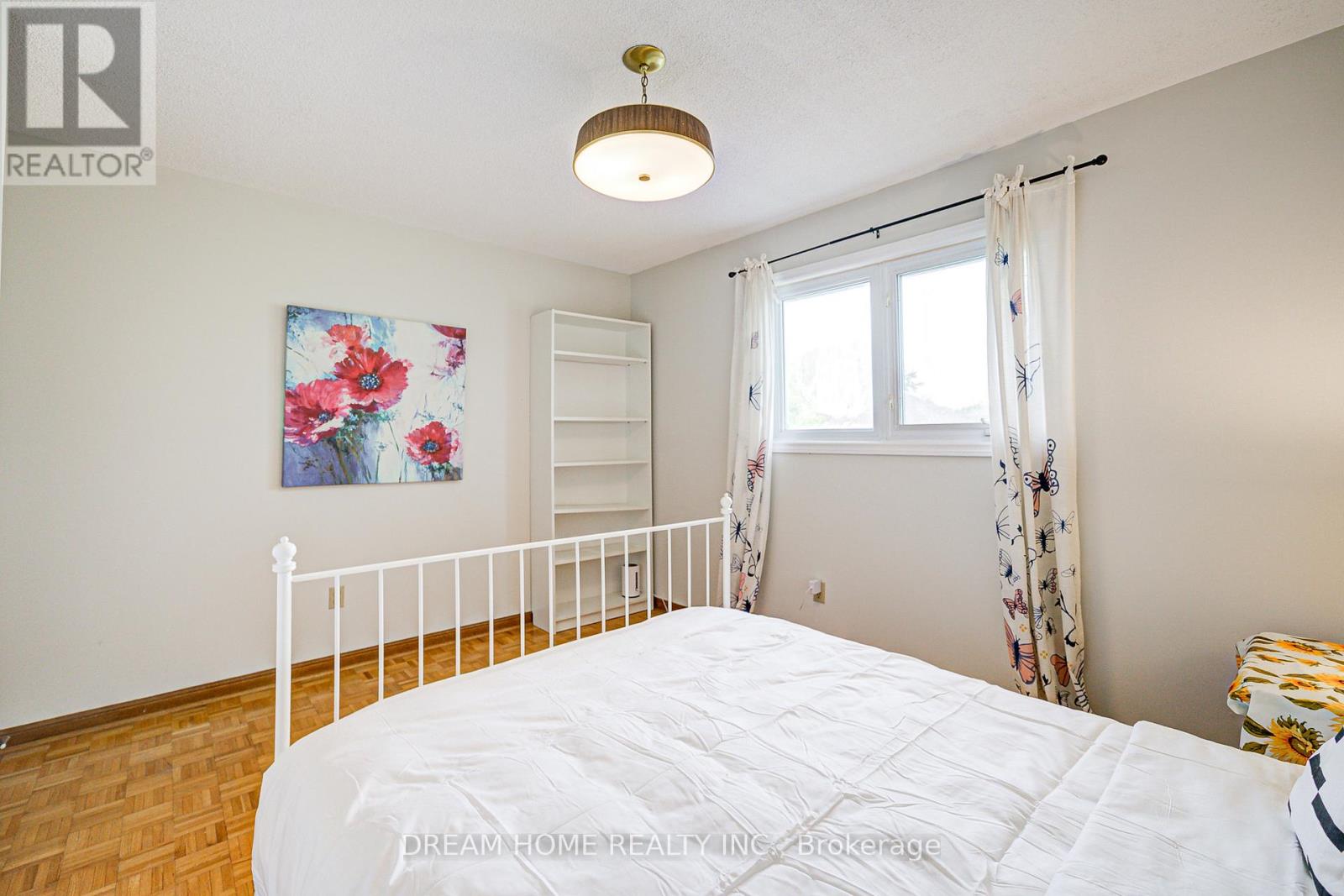 98 Weldrick Road W, Richmond Hill, Ontario  L4C 3T8 - Photo 24 - N12588788