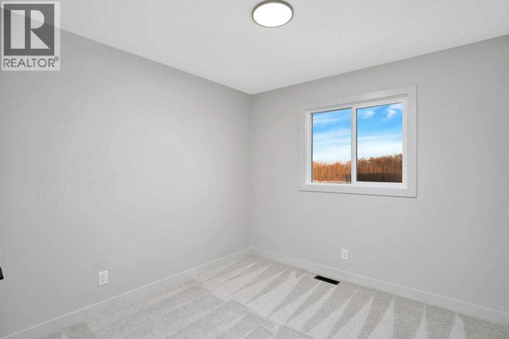 122 Gray Close, Sylvan Lake, Alberta  T4S 0W4 - Photo 19 - A2264243