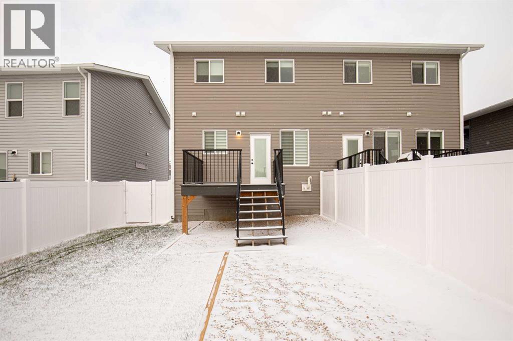 122 Gray Close, Sylvan Lake, Alberta  T4S 0W4 - Photo 32 - A2264243