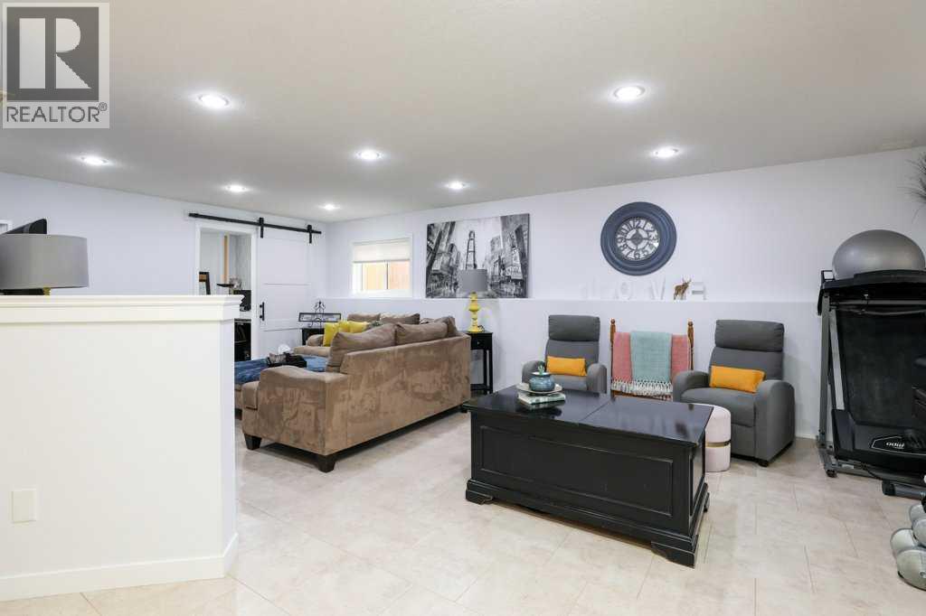 4817 7 Street, Coalhurst, Alberta  T0L 0V0 - Photo 27 - A2273183