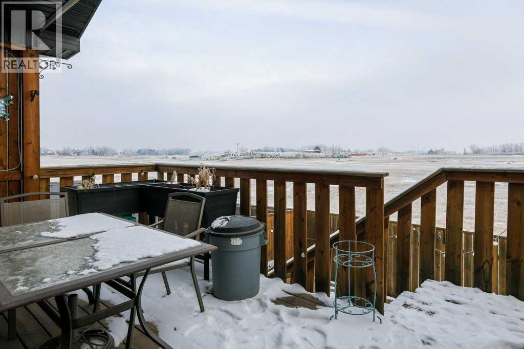 4817 7 Street, Coalhurst, Alberta  T0L 0V0 - Photo 9 - A2273183