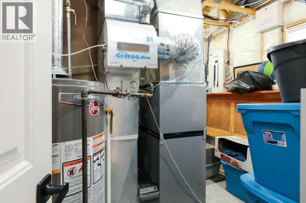 4817 7 Street, Coalhurst, Alberta  T0L 0V0 - Photo 37 - A2273183