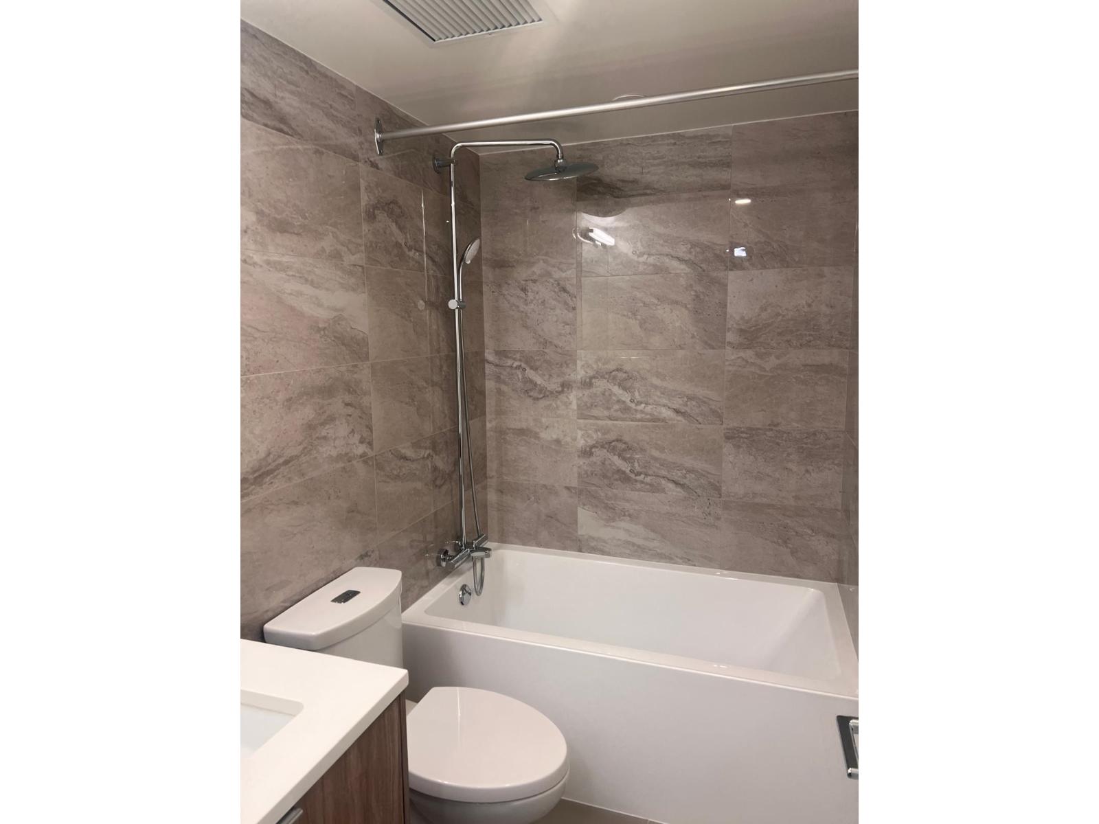 3211 13675 107a Avenue, Surrey, British Columbia  V3T 2H2 - Photo 5 - R3067672