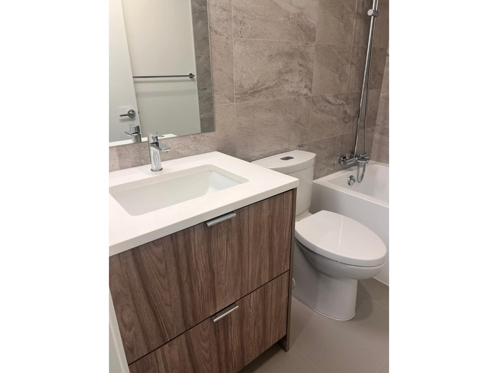 3211 13675 107a Avenue, Surrey, British Columbia  V3T 2H2 - Photo 6 - R3067672