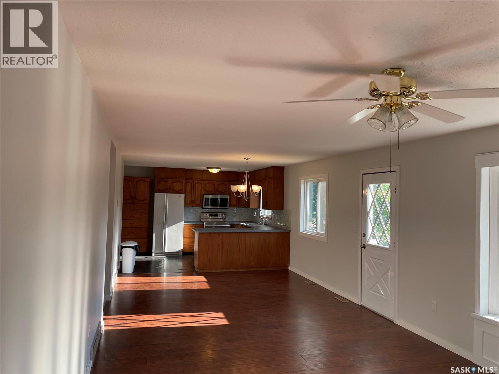 218 1st Street Nw, Wadena, Saskatchewan  S0A 4J0 - Photo 12 - SK024972