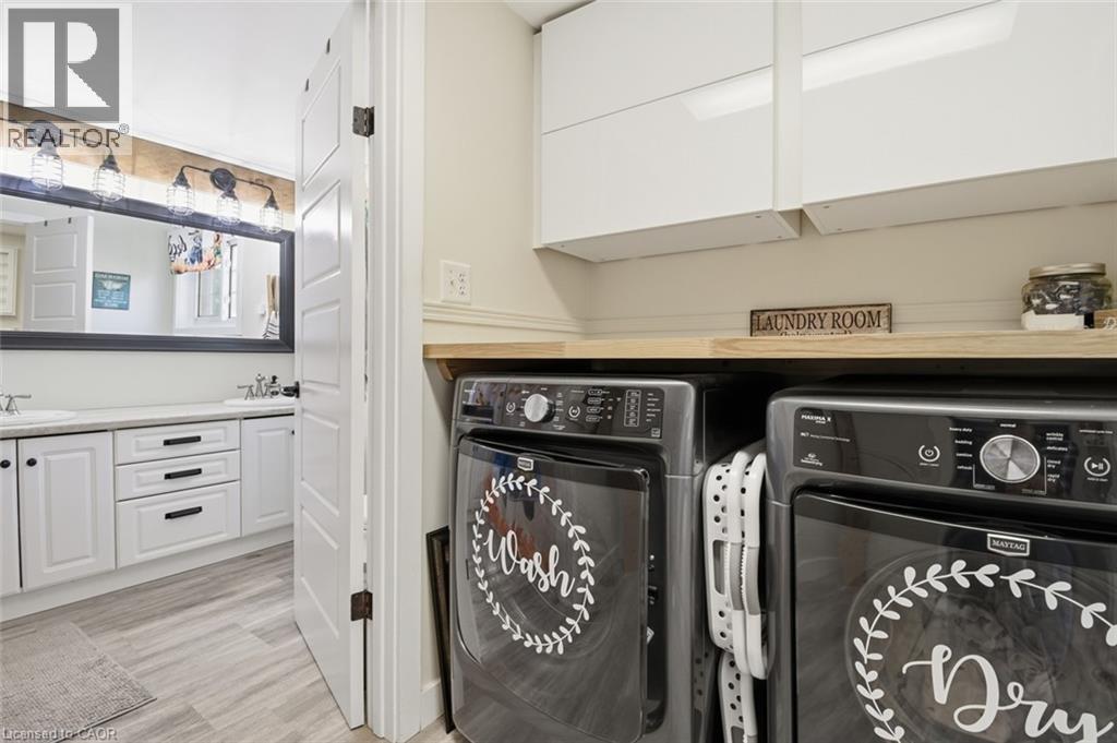 9043 Ridge Road, Niagara Falls, Ontario L3B 5N7 - Photo 29 - 40784996