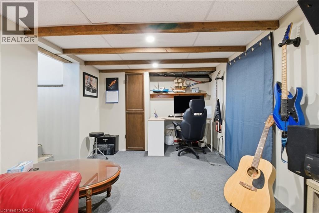 9043 Ridge Road, Niagara Falls, Ontario L3B 5N7 - Photo 43 - 40784996