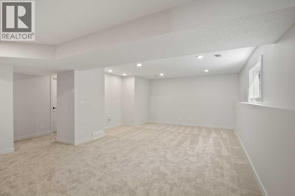 154 Norseman Close, Penhold, Alberta  T0M 1R0 - Photo 18 - A2221980