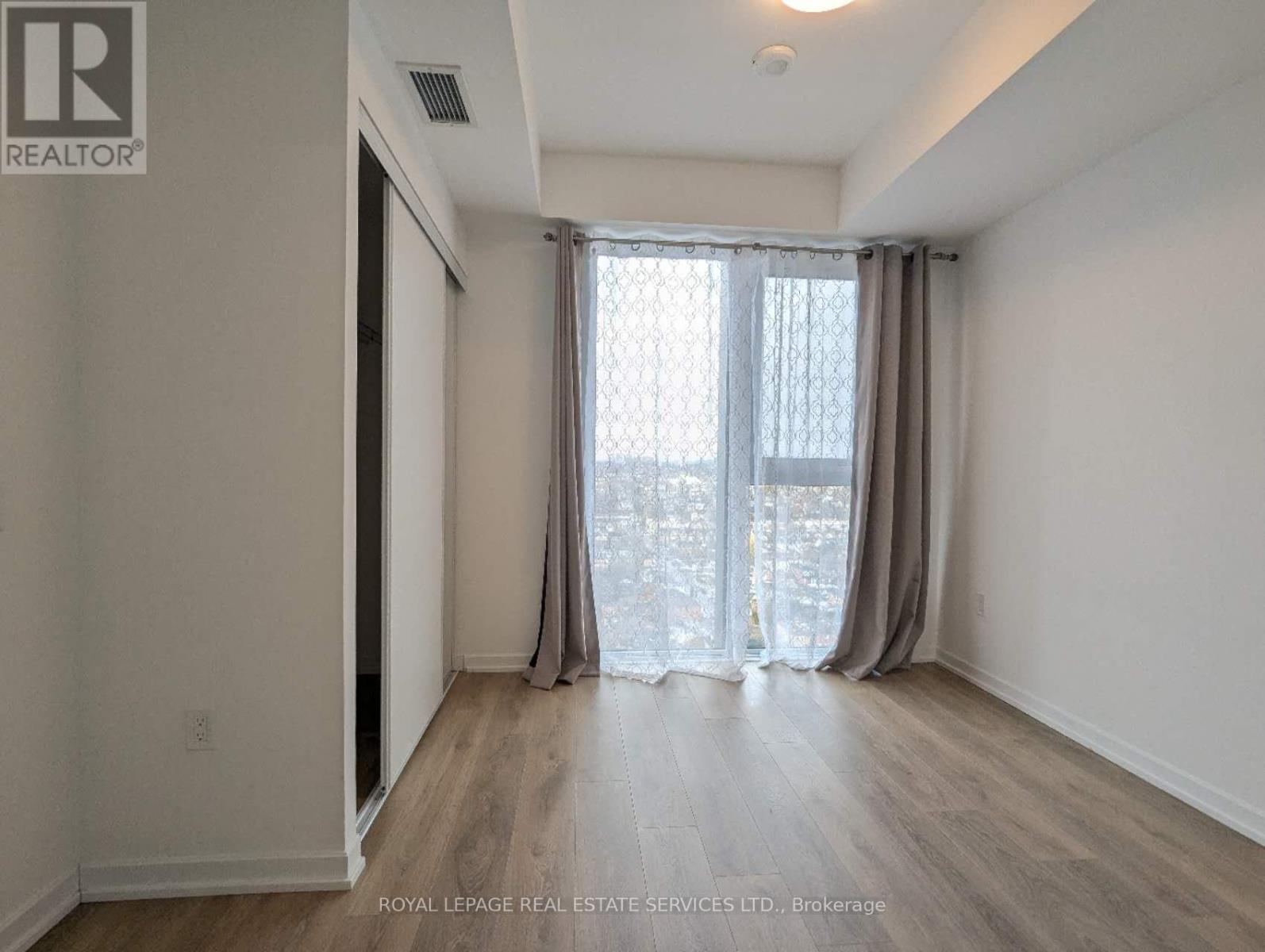 2007 - 1285 Dupont Street, Toronto, Ontario  M6H 0E3 - Photo 18 - W12588620