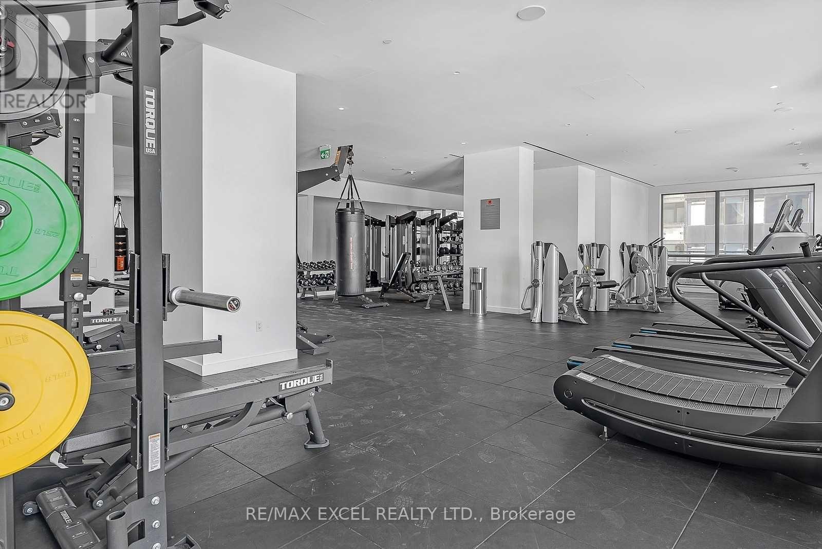 3902 - 39 Roehampton Avenue, Toronto, Ontario  M4P 1P9 - Photo 16 - C12588784