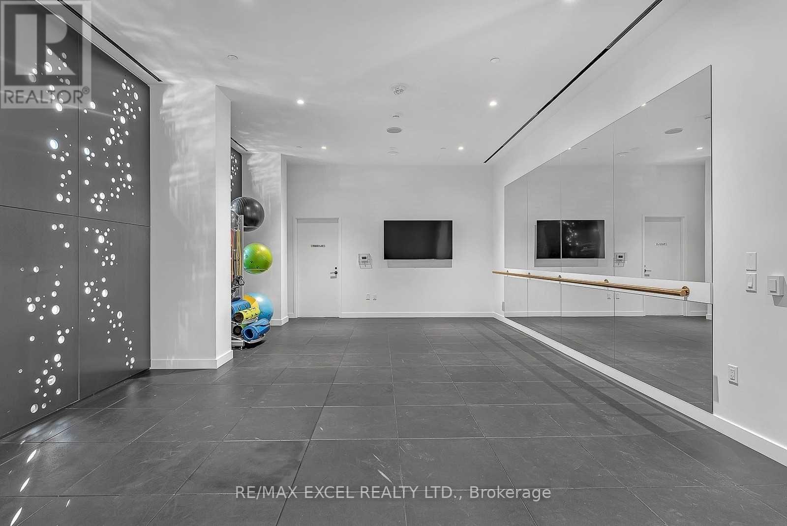 3902 - 39 Roehampton Avenue, Toronto, Ontario  M4P 1P9 - Photo 15 - C12588784