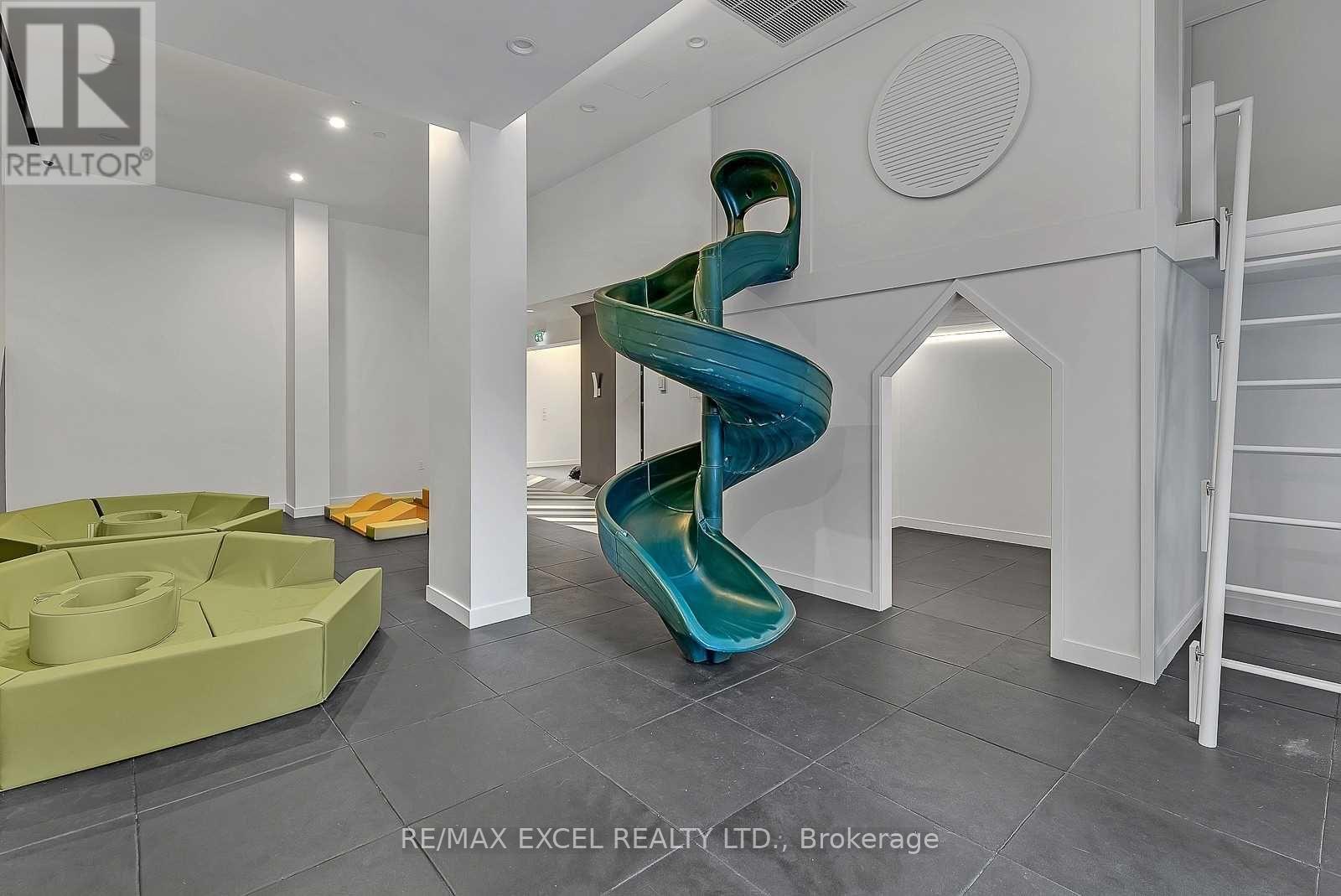 3902 - 39 Roehampton Avenue, Toronto, Ontario  M4P 1P9 - Photo 21 - C12588784